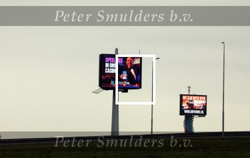 Feb maart 2022
Abri \'s van BetCity met daarop Andy v d Meyde door heel Nederland heen.