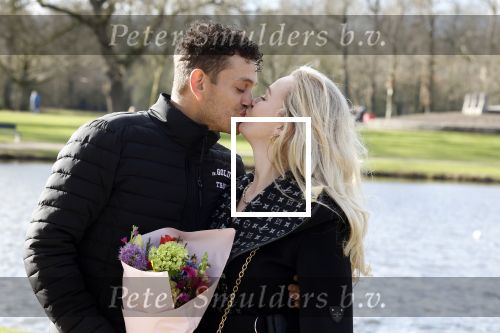 Amsterdam 14 februari 2022
Chahid Charak ( Dutch Performante) met zijn vrouw in het vondelpark en Amsterdam zuid.