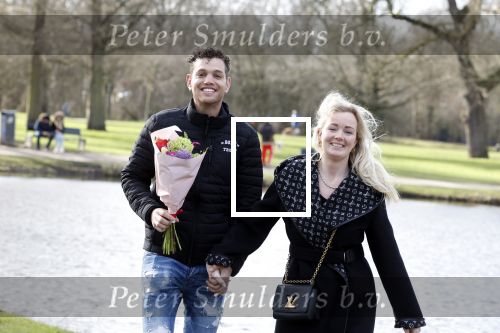 Amsterdam 14 februari 2022
Chahid Charak ( Dutch Performante) met zijn vrouw in het vondelpark en Amsterdam zuid.