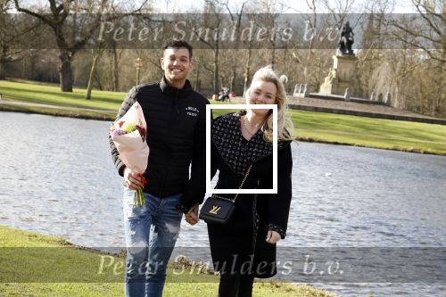 Amsterdam 14 februari 2022
Chahid Charak ( Dutch Performante) met zijn vrouw in het vondelpark en Amsterdam zuid.