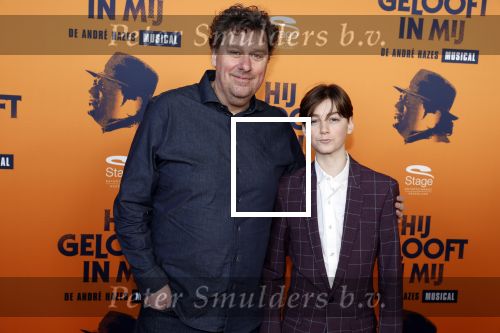 Apeldoorn 27 februari 2022
Premiere Hij gelooft in mij . Diederik Ebbinge met zoon en kennissen