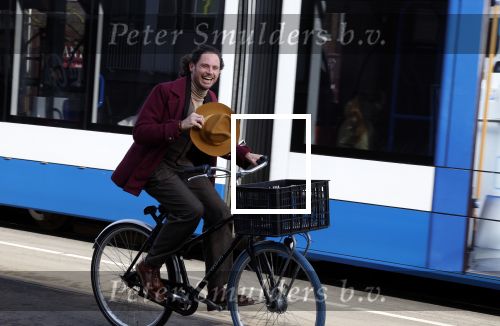 Amsterdam 15 februari 2022
Edwin Oudshoorn met hoed op de fiets in Amsterdam
