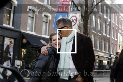 Amsterdam 26 februari 2022
Emile Ratelband met zijn dochter op de pc hooftstraat