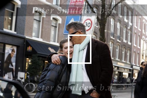Amsterdam 26 februari 2022
Emile Ratelband met zijn dochter op de pc hooftstraat