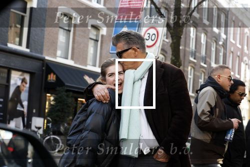 Amsterdam 26 februari 2022
Emile Ratelband met zijn dochter op de pc hooftstraat
