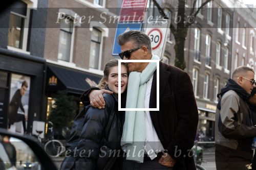 Amsterdam 26 februari 2022
Emile Ratelband met zijn dochter op de pc hooftstraat