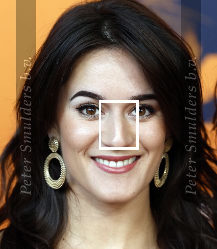 Apeldoorn 27 februari 2022
Premiere Hij gelooft in mij . Esmee Dekker kwam met een kennis