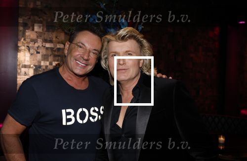 Amsterdam 22 februari 2022
Hans Klok viert zijn 53e verjaardag in the Harbour Club. Later op de avond vraagt hij zijn partner Dann v Ling ten huwelijk. Gerard Joling