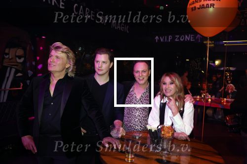 Amsterdam 22 februari 2022
Hans Klok viert zijn 53e verjaardag in the Harbour Club. Later op de avond vraagt hij zijn partner Dann v Ling ten huwelijk.