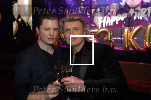Amsterdam 22 februari 2022
Hans Klok viert zijn 53e verjaardag in the Harbour Club. Later op de avond vraagt hij zijn partner Dann v Ling ten huwelijk.
