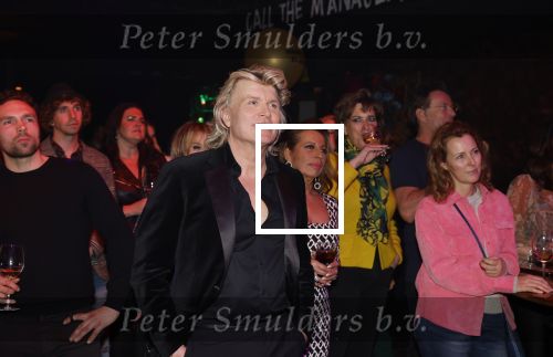 Amsterdam 22 februari 2022
Hans Klok viert zijn 53e verjaardag in the Harbour Club. Later op de avond vraagt hij zijn partner Dann v Ling ten huwelijk.