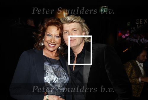 Amsterdam 22 februari 2022
Hans Klok viert zijn 53e verjaardag in the Harbour Club. Later op de avond vraagt hij zijn partner Dann v Ling ten huwelijk.