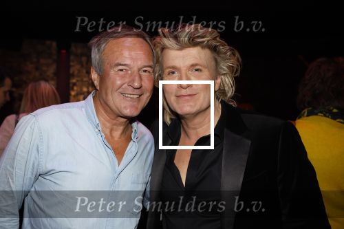 Amsterdam 22 februari 2022
Hans Klok viert zijn 53e verjaardag in the Harbour Club. Later op de avond vraagt hij zijn partner Dann v Ling ten huwelijk. hans met ex partner Frank