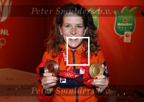 Schiphol 21 februari 2022
De olympische sporters en medaille winnaars komen terug uit Peking en worden gehuldigd in het Hilton Hotel. Ireen Wust