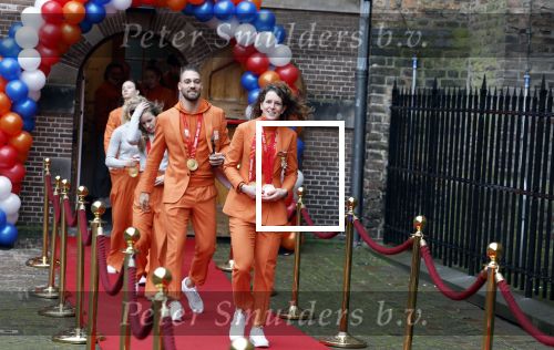 Den Haag 22 februari 2022
De nederlandse medaille winnaars zijn te gast van Premier Mark Rutte voor een lunch in de ridderzaal.
Aanwezig oa Irene Schouten Suzanne Schulting Ireen Wust Thomas Krol Antoinette de Jong Marijke Groenewoud Selma Poutsma Yara v kerkhof Xandra Velzeboer Kimberley Bos Patrick Roest en Kjeld Nuis