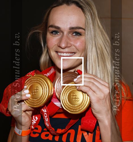 Schiphol 21 februari 2022
De olympische sporters en medaille winnaars komen terug uit Peking en worden gehuldigd in het Hilton Hotel. Irene Schouten