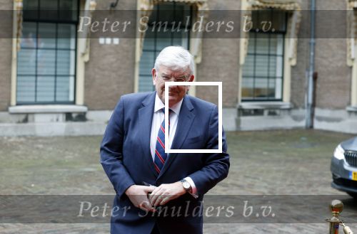 Den Haag 22 februari 2022
De nederlandse medaille winnaars zijn te gast van Premier Mark Rutte voor een lunch in de ridderzaal.
Aanwezig oa Irene Schouten Suzanne Schulting Ireen Wust Thomas Krol Antoinette de Jong Marijke Groenewoud Selma Poutsma Yara v kerkhof Xandra Velzeboer Kimberley Bos Patrick Roest en Kjeld Nuis. Buregemeester Jan v Zanen