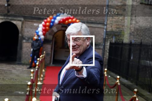 Den Haag 22 februari 2022
De nederlandse medaille winnaars zijn te gast van Premier Mark Rutte voor een lunch in de ridderzaal.
Aanwezig oa Irene Schouten Suzanne Schulting Ireen Wust Thomas Krol Antoinette de Jong Marijke Groenewoud Selma Poutsma Yara v kerkhof Xandra Velzeboer Kimberley Bos Patrick Roest en Kjeld Nuis. Buregemeester Jan v Zanen