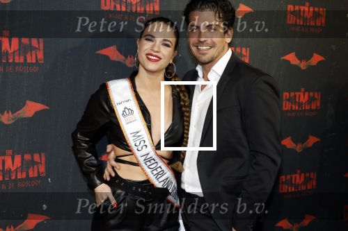 Amsterdam 28 februari 2022
Premiere Batman in Pathe Arena .
Julia Sinning met vriend