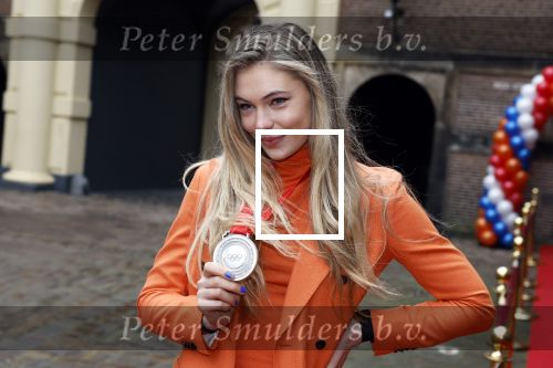 Den Haag 22 februari 2022
De nederlandse medaille winnaars zijn te gast van Premier Mark Rutte voor een lunch in de ridderzaal.
Aanwezig oa Irene Schouten Suzanne Schulting Ireen Wust Thomas Krol Antoinette de Jong Marijke Groenewoud Selma Poutsma Yara v kerkhof Xandra Velzeboer Kimberley Bos Patrick Roest en Kjeld Nuis