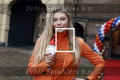 Den Haag 22 februari 2022
De nederlandse medaille winnaars zijn te gast van Premier Mark Rutte voor een lunch in de ridderzaal.
Aanwezig oa Irene Schouten Suzanne Schulting Ireen Wust Thomas Krol Antoinette de Jong Marijke Groenewoud Selma Poutsma Yara v kerkhof Xandra Velzeboer Kimberley Bos Patrick Roest en Kjeld Nuis