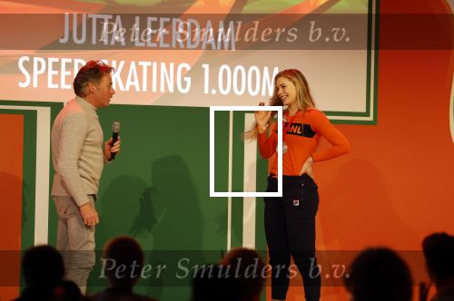 Schiphol 21 februari 2022
De olympische sporters en medaille winnaars komen terug uit Peking en worden gehuldigd in het Hilton Hotel. Jutta v leerdam met vader