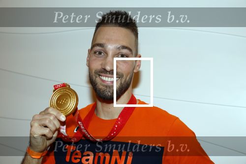 Schiphol 21 februari 2022
De olympische sporters en medaille winnaars komen terug uit Peking en worden gehuldigd in het Hilton Hotel. Kjeld Nuis