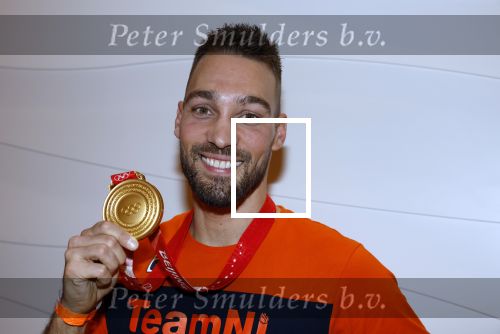 Schiphol 21 februari 2022
De olympische sporters en medaille winnaars komen terug uit Peking en worden gehuldigd in het Hilton Hotel. Kjeld Nuis