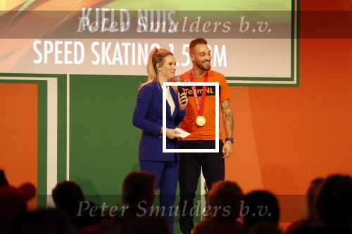 Schiphol 21 februari 2022
De olympische sporters en medaille winnaars komen terug uit Peking en worden gehuldigd in het Hilton Hotel. Kjeld Nuis
