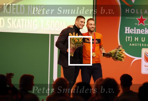 Schiphol 21 februari 2022
De olympische sporters en medaille winnaars komen terug uit Peking en worden gehuldigd in het Hilton Hotel. Kjeld Nuis en Rico Verhoeven