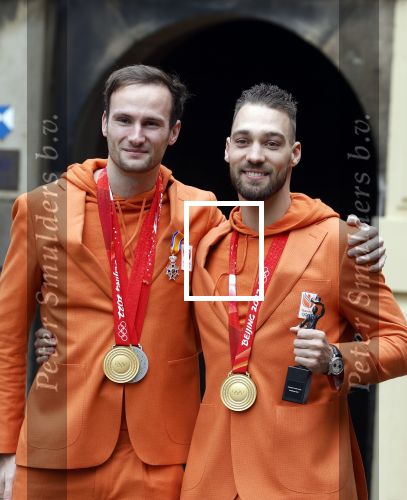 Den Haag 22 februari 2022
De nederlandse medaille winnaars zijn te gast van Premier Mark Rutte voor een lunch in de ridderzaal.
Aanwezig oa Irene Schouten Suzanne Schulting Ireen Wust Thomas Krol Antoinette de Jong Marijke Groenewoud Selma Poutsma Yara v kerkhof Xandra Velzeboer Kimberley Bos Patrick Roest en Kjeld Nuis