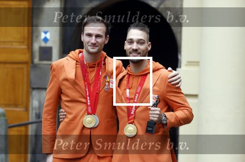 Den Haag 22 februari 2022
De nederlandse medaille winnaars zijn te gast van Premier Mark Rutte voor een lunch in de ridderzaal.
Aanwezig oa Irene Schouten Suzanne Schulting Ireen Wust Thomas Krol Antoinette de Jong Marijke Groenewoud Selma Poutsma Yara v kerkhof Xandra Velzeboer Kimberley Bos Patrick Roest en Kjeld Nuis