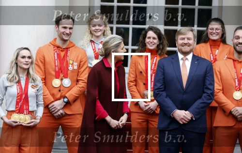 Den Haag 22 februari 2022
De nederlandse medaille winnaars zijn te gast bij Koning Willem Alexander en Koningin Maxima op paleis Noordeinde. Aanwezig oa Irene Schouten Suzanne Schulting Ireen Wust Thomas Krol Antoinette de Jong Marijke Groenewoud Selma Poutsma Yara v kerkhof Xandra Velzeboer Kimberley Bos Patrick Roest en Kjeld Nuis
