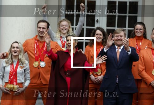 Den Haag 22 februari 2022
De nederlandse medaille winnaars zijn te gast bij Koning Willem Alexander en Koningin Maxima op paleis Noordeinde. Aanwezig oa Irene Schouten Suzanne Schulting Ireen Wust Thomas Krol Antoinette de Jong Marijke Groenewoud Selma Poutsma Yara v kerkhof Xandra Velzeboer Kimberley Bos Patrick Roest en Kjeld Nuis
