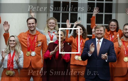 Den Haag 22 februari 2022
De nederlandse medaille winnaars zijn te gast bij Koning Willem Alexander en Koningin Maxima op paleis Noordeinde. Aanwezig oa Irene Schouten Suzanne Schulting Ireen Wust Thomas Krol Antoinette de Jong Marijke Groenewoud Selma Poutsma Yara v kerkhof Xandra Velzeboer Kimberley Bos Patrick Roest en Kjeld Nuis