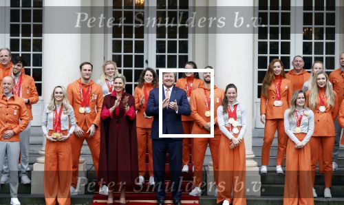 Den Haag 22 februari 2022
De nederlandse medaille winnaars zijn te gast bij Koning Willem Alexander en Koningin Maxima op paleis Noordeinde. Aanwezig oa Irene Schouten Suzanne Schulting Ireen Wust Thomas Krol Antoinette de Jong Marijke Groenewoud Selma Poutsma Yara v kerkhof Xandra Velzeboer Kimberley Bos Patrick Roest en Kjeld Nuis