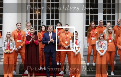 Den Haag 22 februari 2022
De nederlandse medaille winnaars zijn te gast bij Koning Willem Alexander en Koningin Maxima op paleis Noordeinde. Aanwezig oa Irene Schouten Suzanne Schulting Ireen Wust Thomas Krol Antoinette de Jong Marijke Groenewoud Selma Poutsma Yara v kerkhof Xandra Velzeboer Kimberley Bos Patrick Roest en Kjeld Nuis