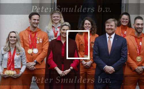 Den Haag 22 februari 2022
De nederlandse medaille winnaars zijn te gast bij Koning Willem Alexander en Koningin Maxima op paleis Noordeinde. Aanwezig oa Irene Schouten Suzanne Schulting Ireen Wust Thomas Krol Antoinette de Jong Marijke Groenewoud Selma Poutsma Yara v kerkhof Xandra Velzeboer Kimberley Bos Patrick Roest en Kjeld Nuis