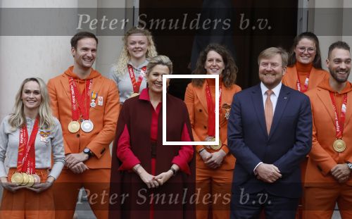 Den Haag 22 februari 2022
De nederlandse medaille winnaars zijn te gast bij Koning Willem Alexander en Koningin Maxima op paleis Noordeinde. Aanwezig oa Irene Schouten Suzanne Schulting Ireen Wust Thomas Krol Antoinette de Jong Marijke Groenewoud Selma Poutsma Yara v kerkhof Xandra Velzeboer Kimberley Bos Patrick Roest en Kjeld Nuis