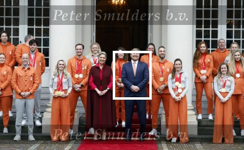 Den Haag 22 februari 2022
De nederlandse medaille winnaars zijn te gast bij Koning Willem Alexander en Koningin Maxima op paleis Noordeinde. Aanwezig oa Irene Schouten Suzanne Schulting Ireen Wust Thomas Krol Antoinette de Jong Marijke Groenewoud Selma Poutsma Yara v kerkhof Xandra Velzeboer Kimberley Bos Patrick Roest en Kjeld Nuis