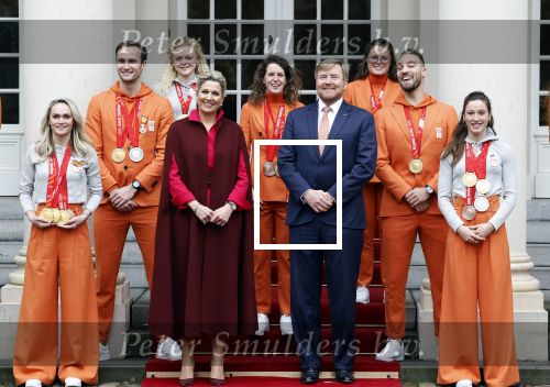 Den Haag 22 februari 2022
De nederlandse medaille winnaars zijn te gast bij Koning Willem Alexander en Koningin Maxima op paleis Noordeinde. Aanwezig oa Irene Schouten Suzanne Schulting Ireen Wust Thomas Krol Antoinette de Jong Marijke Groenewoud Selma Poutsma Yara v kerkhof Xandra Velzeboer Kimberley Bos Patrick Roest en Kjeld Nuis