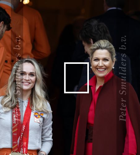 Den Haag 22 februari 2022
De nederlandse medaille winnaars zijn te gast bij Koning Willem Alexander en Koningin Maxima op paleis Noordeinde. Aanwezig oa Irene Schouten Suzanne Schulting Ireen Wust Thomas Krol Antoinette de Jong Marijke Groenewoud Selma Poutsma Yara v kerkhof Xandra Velzeboer Kimberley Bos Patrick Roest en Kjeld Nuis