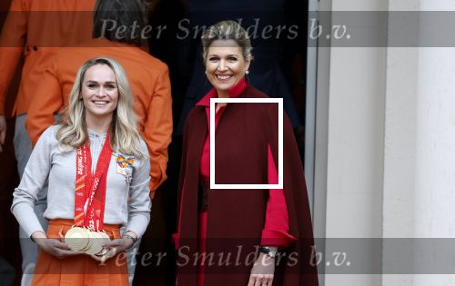 Den Haag 22 februari 2022
De nederlandse medaille winnaars zijn te gast bij Koning Willem Alexander en Koningin Maxima op paleis Noordeinde. Aanwezig oa Irene Schouten Suzanne Schulting Ireen Wust Thomas Krol Antoinette de Jong Marijke Groenewoud Selma Poutsma Yara v kerkhof Xandra Velzeboer Kimberley Bos Patrick Roest en Kjeld Nuis