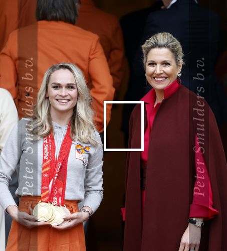 Den Haag 22 februari 2022
De nederlandse medaille winnaars zijn te gast bij Koning Willem Alexander en Koningin Maxima op paleis Noordeinde. Aanwezig oa Irene Schouten Suzanne Schulting Ireen Wust Thomas Krol Antoinette de Jong Marijke Groenewoud Selma Poutsma Yara v kerkhof Xandra Velzeboer Kimberley Bos Patrick Roest en Kjeld Nuis