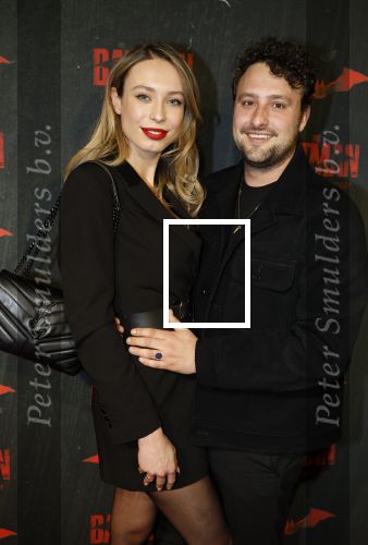 Amsterdam 28 februari 2022
Premiere Batman in Pathe Arena .
Loiza lamers met vriend