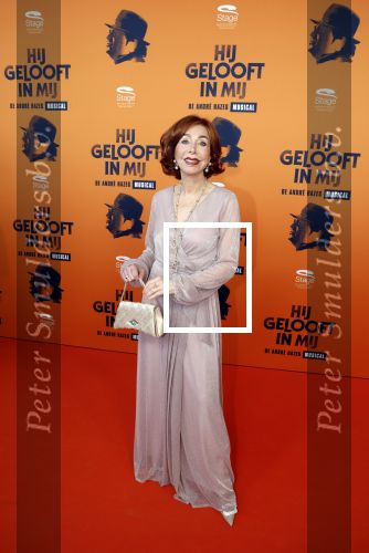 Apeldoorn 27 februari 2022
Premiere Hij gelooft in mij .
Marijke Helwegen kwam met haar man