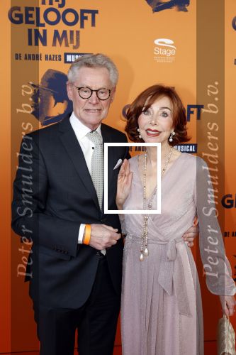 Apeldoorn 27 februari 2022
Premiere Hij gelooft in mij .
Marijke Helwegen kwam met haar man
