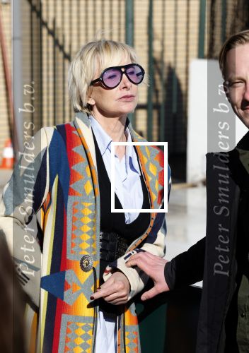 Amsterdam 28 februari 2022
Presentatie Hollandse 100 van Lymphe & Co op de jaap Eden baan.
Aanwezig oa Prins Bernhard jr Prinses Annette Simon Keizer Monique des Bouvrie zoon Jan des Bouvrie Benjamin Aslan Nino Wilkes Marichelle de Jong en David v d Noord. Monique en Jan des Bouvrie