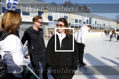 Amsterdam 28 februari 2022
Presentaie Hollandse 100 van Lymphe & Co op de jaap Eden baan.
Aanwezig oa Prins Bernhard jr Prinses Annette Simon Keizer Monique des Bouvrie zoon Jan des Bouvrie Benjamin Aslan Nino Wilkes Marichelle de Jong en David v d Noord.