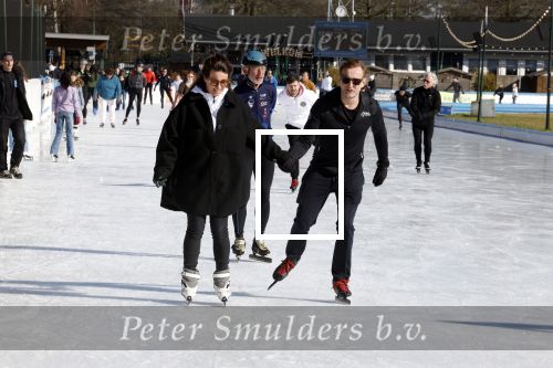 Amsterdam 28 februari 2022
Presentaie Hollandse 100 van Lymphe & Co op de jaap Eden baan.
Aanwezig oa Prins Bernhard jr Prinses Annette Simon Keizer Monique des Bouvrie zoon Jan des Bouvrie Benjamin Aslan Nino Wilkes Marichelle de Jong en David v d Noord.
